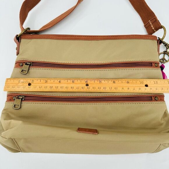 The Sak Esperato Nylon Crossbody Traveler Organizer Tan EUC! Lightweight Utility - Picture 11 of 12